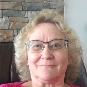 Meet your Posher, Annette